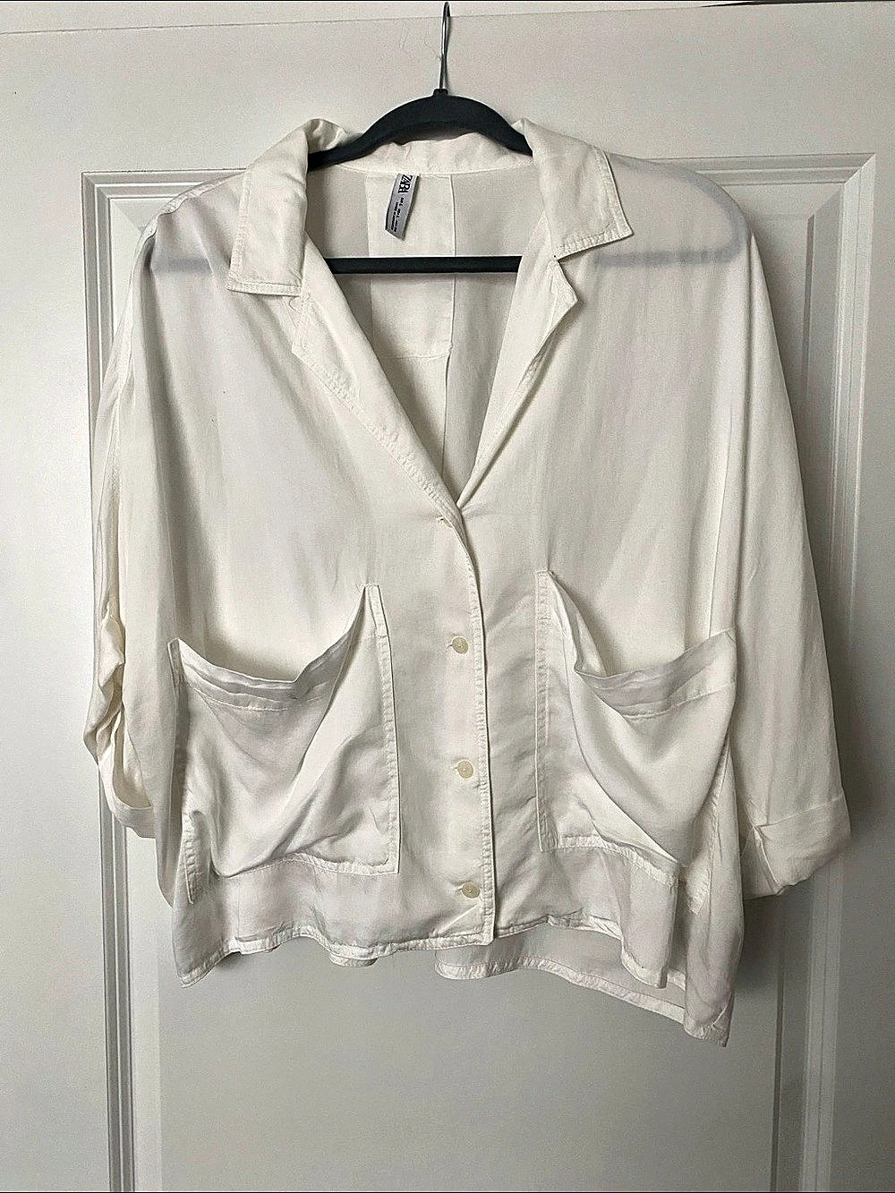 Zara Relaxed Fit Button Front Blouse in White Size Large